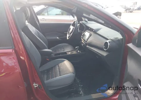 2021 Nissan Kicks Sr Xtronic Cvt из США, поврежденный, VIN 3N1CP5DV9ML477419